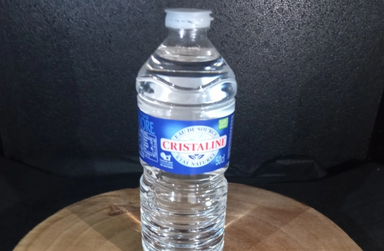 Eau Plate 50 cl fait main à Caen